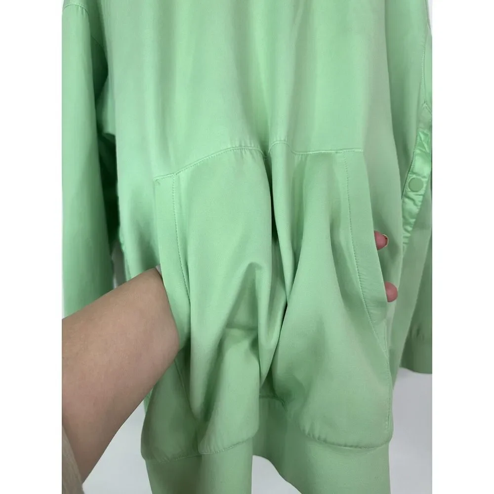 Nike Hoodie Women's Large City Ready Pullover Snap Pullover‎ Swoosh Logo Green